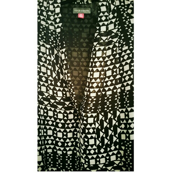 VINCE CAMUTO SLEEVELESS BLOUSE - Picture 2 of 3