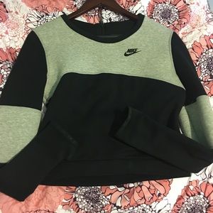 Nike tech fleece