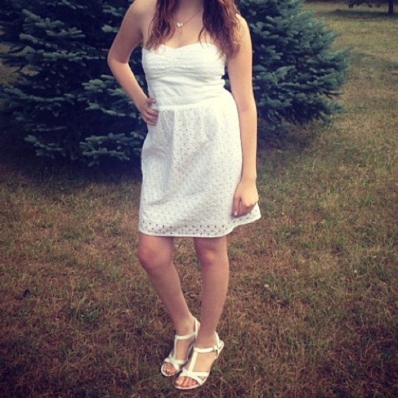 American Eagle white eyelet dress
