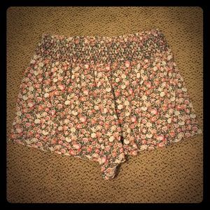 American eagle comfy shorts