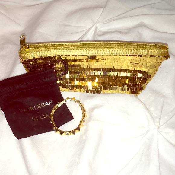 Stila x BaubleBar LE Makeup Bag and Bracelet - Picture 1 of 4