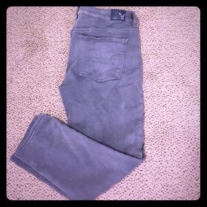 American Eagle jegging crop