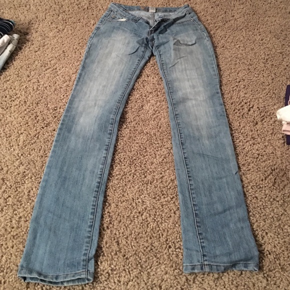 Jeans - Picture 1 of 2