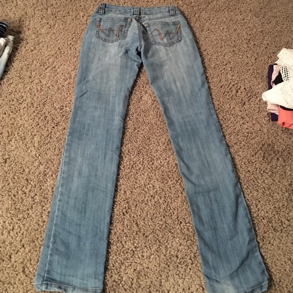 Jeans - Picture 2 of 2