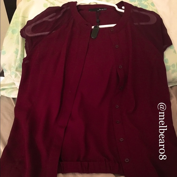 Ro & De Burgundy Sheer Button Up Blouse Sz S