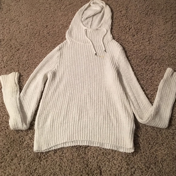 Hollister Sweater - Picture 1 of 1