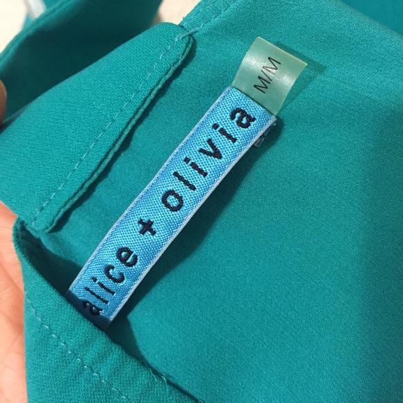 Alice + Olivia: Teal top with sequins - Picture 3 of 4