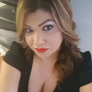 Meet your Posher, Monica