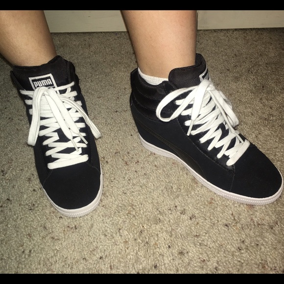 🚫SOLD🚫 Steve Madden & Puma Wedge Sneakers - Picture 3 of 4