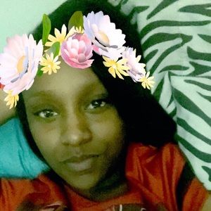 Meet your Posher, Ivy