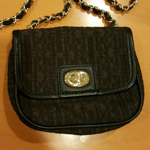 Banana Republic Black Crossbody Purse - Picture 2 of 3