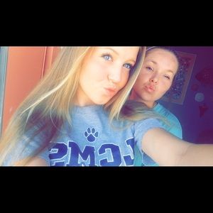 Meet your Posher, Laura