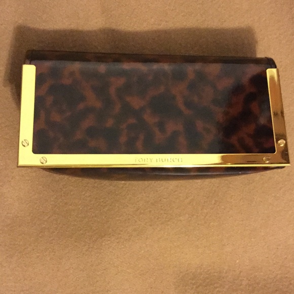 Tory burch eyeglass case