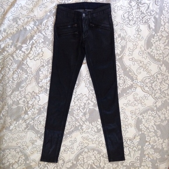 💖LF Carmar Wax Denim w/Zippers✨