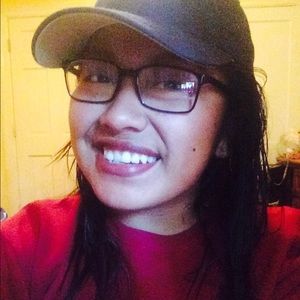 Meet your Posher, Ingrid