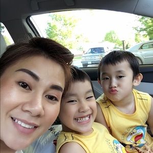 Meet your Posher, Quynh