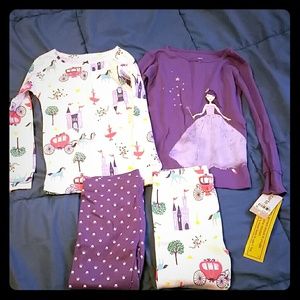 Little girls 4 pc. Pajama set/bundle
