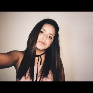 Meet your Posher, Brenda