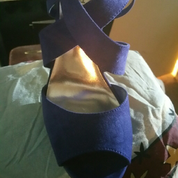 Madden Girl Viennaaa Sandal