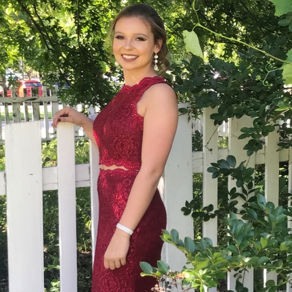 Meet your Posher, Macy - Picture 3 of 8