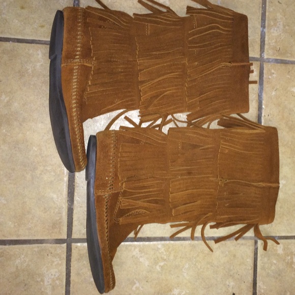 Minnetonka boots