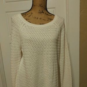 American Eagle White knitted sweater