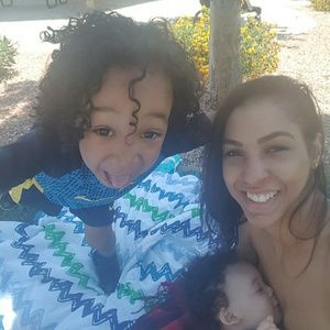 Meet your Posher, Shayna