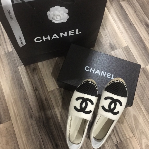 '16 FW Runway Collection CHANEL Espadrilles
