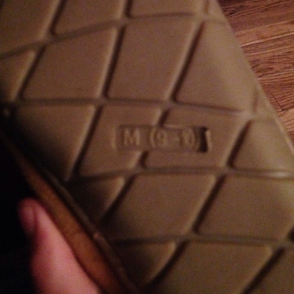 Moccasins size M 9-10 - Picture 3 of 3