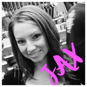 Meet your Posher, Jacqueline