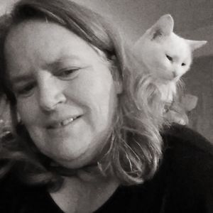 Meet your Posher, Claire