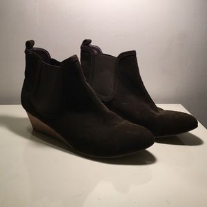 Never worn moss green Anthro wedge booties