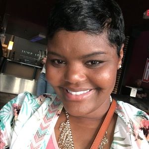 Meet your Posher, Tamara