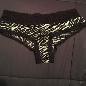 BRAND NEW CHEEKY PANTIES
