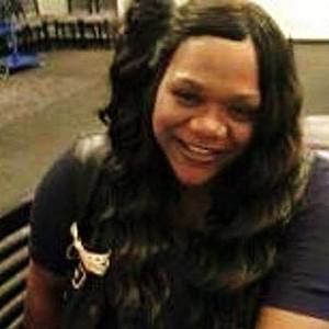 Meet your Posher, Tonya