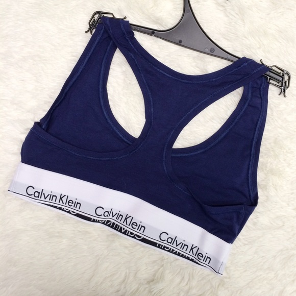 Calvin Klein bralette - Picture 2 of 3
