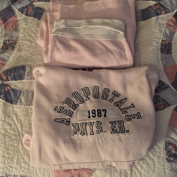 Aeropostale sweat outfit