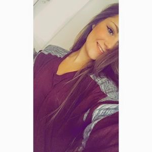 Meet your Posher, Alli