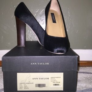 Ann Taylor - Delaney Stacked Platform Pumps (6.5)