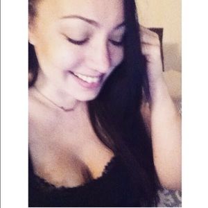 Meet your Posher, Leilani