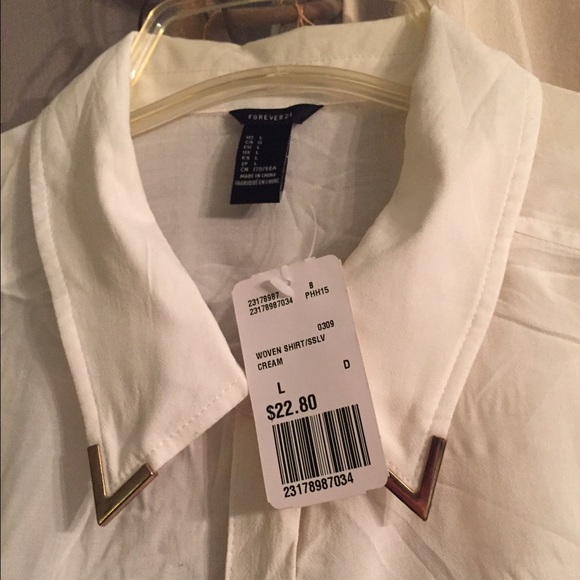 Forever 21 button down top - Picture 2 of 3
