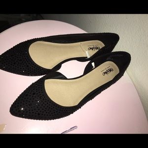 Black stud mossimo flats