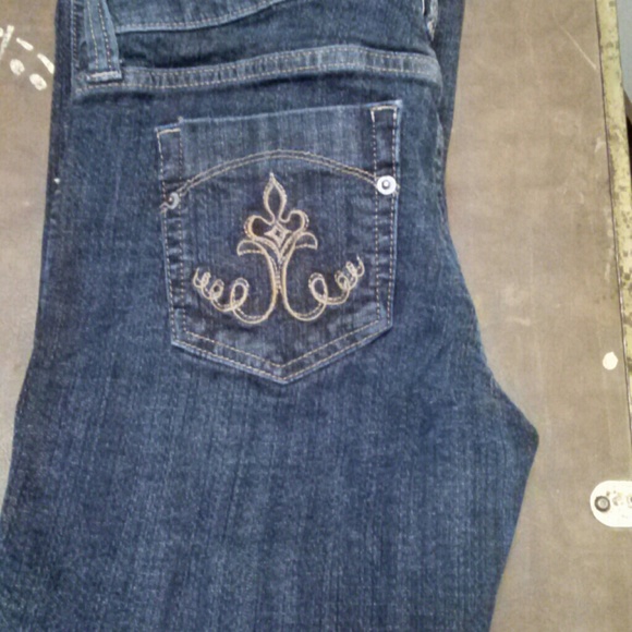 Jeans - Picture 3 of 3