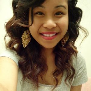 Meet your Posher, Omeida