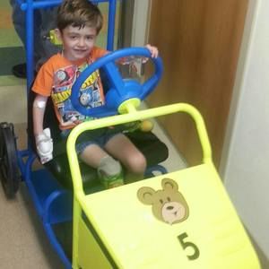 Meet your Posher, Joyce