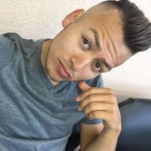 Meet your Posher, Eric