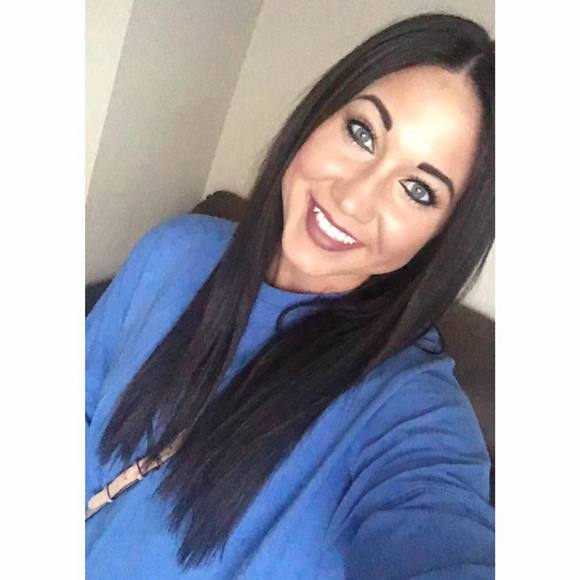 Meet your Posher, Marisa