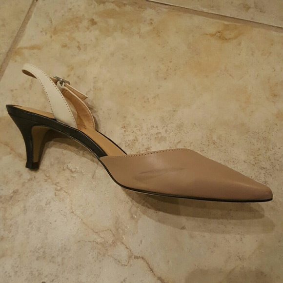 Talbots dress slingback heels sz 7.5 pointed toe - Picture 3 of 4