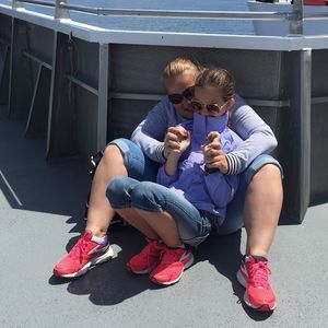 Meet your Posher, Magda