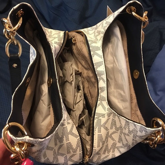 SOLD SOLD SOLD!!!!!!! - Picture 2 of 4